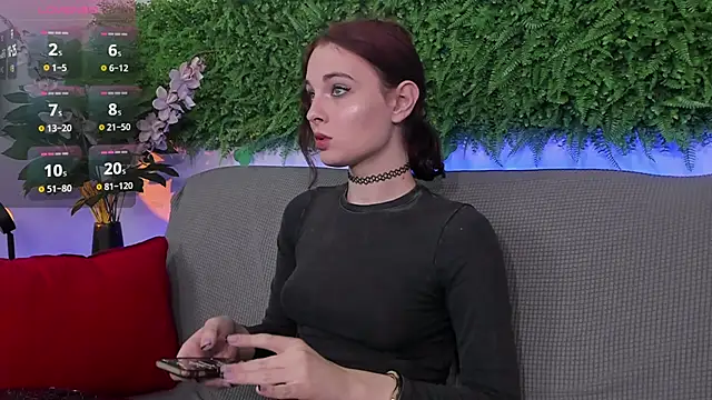 AprilAvery online show from 03-05-25, 04:13