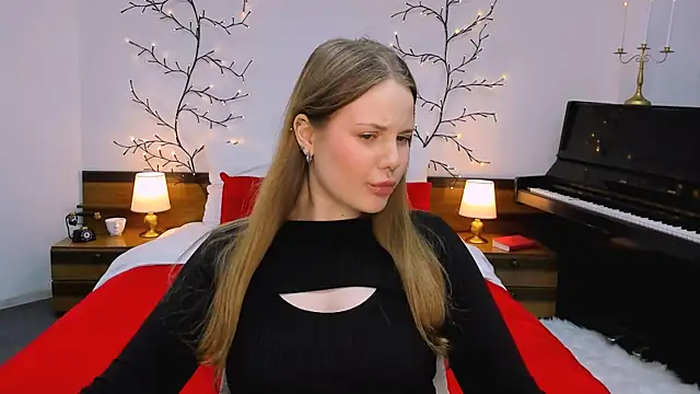 holy kitty online show from 01-30-25, 04:02