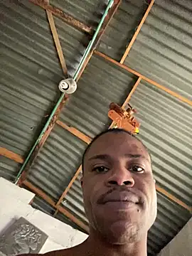 Snapshot of ElNegroRony chatting on 12-27-24, 06:10 ElNegroRony online show from 12-27-24, 06:10