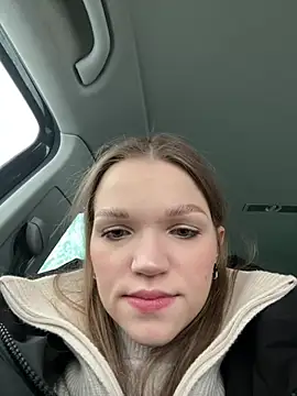 KitteCat online show from 12-16-24, 08:52