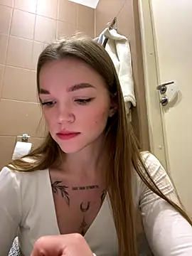 KitteCat online show from 09-29-25, 07:02