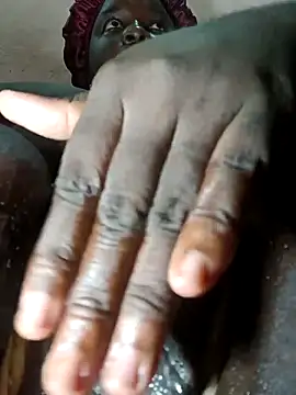 Snapshot of fatpussysasha chatting on 03-22-25, 02:27 fatpussysasha online show from 03-22-25, 02:27