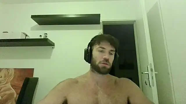 Snapshot of alpha-hunk chatting on 10-05-25, 07:12 alpha-hunk online show from 10-05-25, 07:12