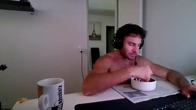 Snapshot of alpha-hunk chatting on 06-24-26, 10:14 alpha-hunk online show from 06-24-26, 10:14