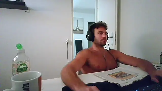 Snapshot of alpha-hunk chatting on 06-27-26, 09:03 alpha-hunk online show from 06-27-26, 09:03