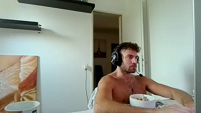 Snapshot of alpha-hunk chatting on 06-30-26, 10:38 alpha-hunk online show from 06-30-26, 10:38