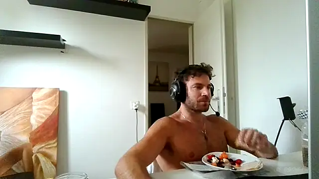 Snapshot of alpha-hunk chatting on 07-01-26, 10:17 alpha-hunk online show from 07-01-26, 10:17