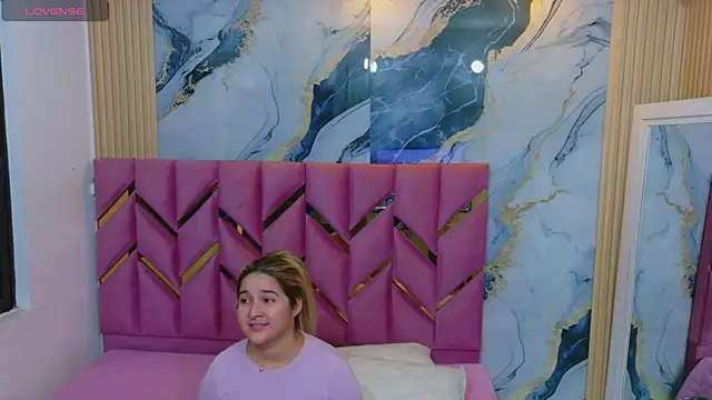 collegepawglovedaddy online show from 04-13-26, 08:03