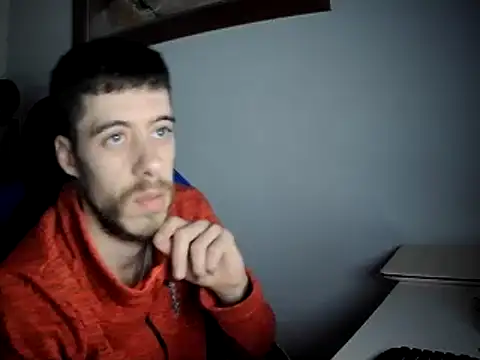 Snapshot of Murcianito chatting on 12-31-24, 12:43 Murcianito online show from 12-31-24, 12:43