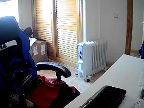 Snapshot of Murcianito chatting on 02-24-25, 12:37 Murcianito online show from 02-24-25, 12:37