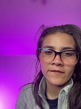 aurora divine online show from 03-10-26, 10:15