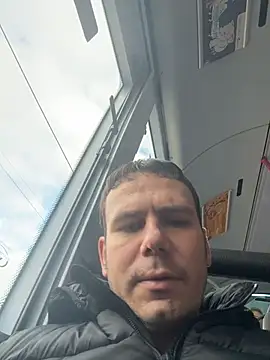 Snapshot of GotItGoin chatting on 10-08-25, 03:09 GotItGoin online show from 10-08-25, 03:09