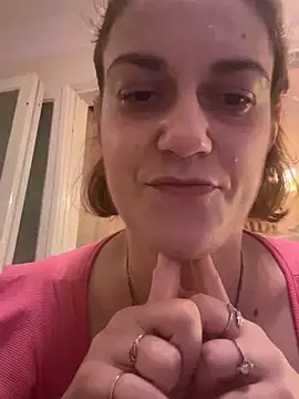 Snapshot of _linarose chatting on 12-02-24, 03:36 linarose online show from 12-02-24, 03:36