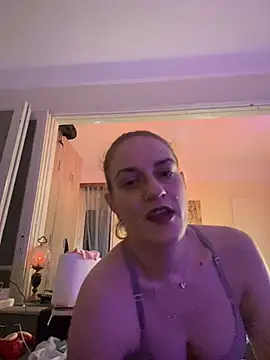 Snapshot of _linarose chatting on 01-03-25, 09:15 linarose online show from 01-03-25, 09:15