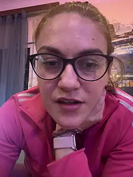 Snapshot of _linarose chatting on 01-05-25, 07:17 linarose online show from 01-05-25, 07:17