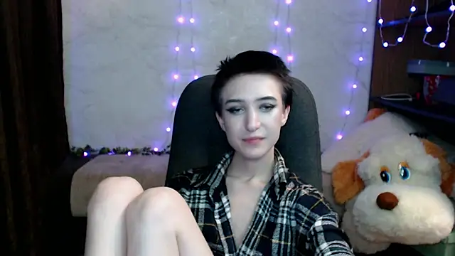 Snapshot of MilanaThorn chatting on 12-28-24, 04:51 MilanaThorn online show from 12-28-24, 04:51
