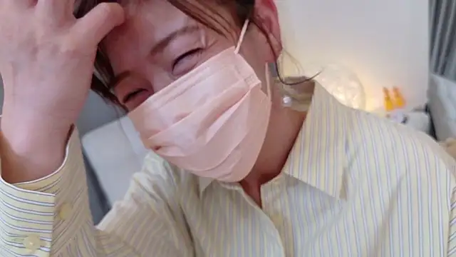 Risa 06 online show from 04-05-26, 12:13