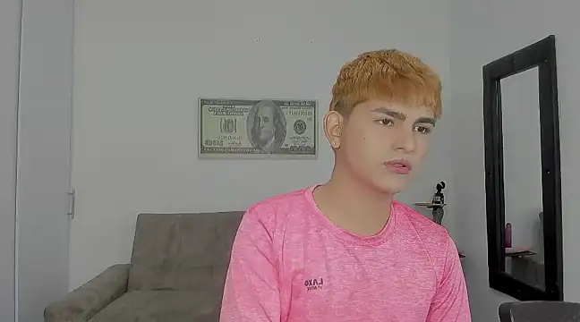 Snapshot of Lyam_ap chatting on 12-06-24, 09:54 Lyam ap online show from 12-06-24, 09:54