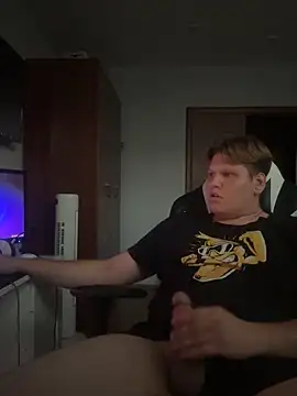 Snapshot of big_boy163 chatting on 09-26-25, 11:14 big boy163 online show from 09-26-25, 11:14