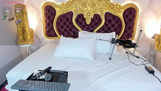 KendralHolson online show from 03-04-26, 04:29