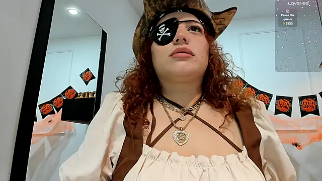 ebbafernandez  online show from 10-31-25, 12:06