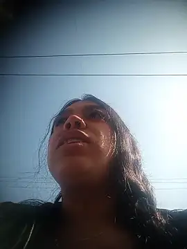 Laiia Page online show from 12-15-25, 01:26