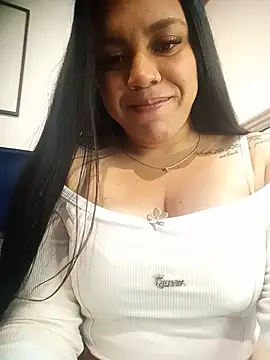 Laiia Page online show from 05-21-26, 12:23