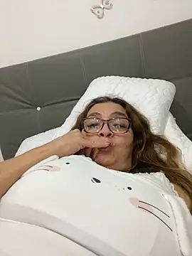 AntonellaAlondra4 online show from 03-02-25, 12:11