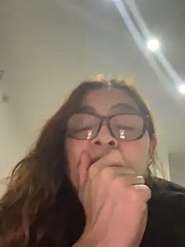 AntonellaAlondra4 online show from 10-19-25, 10:43