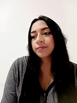 Snapshot of AlondraMendez chatting on 09-18-25, 10:12 AlondraMendez online show from 09-18-25, 10:12