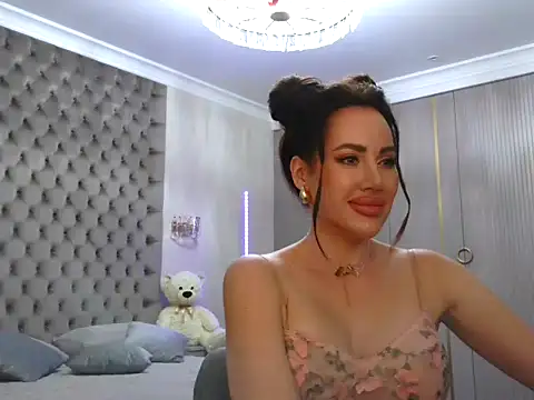 TianaPosh online show from 01-31-25, 07:29