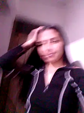 Snapshot of Alisson_420 chatting on 02-07-25, 05:10 Alisson 420 online show from 02-07-25, 05:10