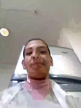 Snapshot of Alisson_420 chatting on 10-21-25, 08:09 Alisson 420 online show from 10-21-25, 08:09