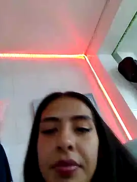 Snapshot of Alisson_420 chatting on 11-03-25, 03:52 Alisson 420 online show from 11-03-25, 03:52