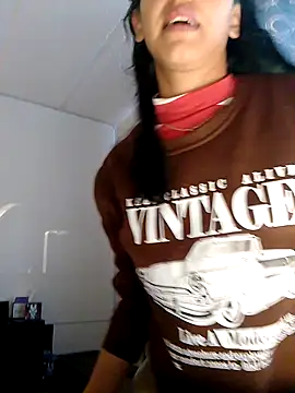 Snapshot of Alisson_420 chatting on 11-15-25, 07:54 Alisson 420 online show from 11-15-25, 07:54