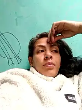 Snapshot of Alisson_420 chatting on 11-26-25, 05:58 Alisson 420 online show from 11-26-25, 05:58