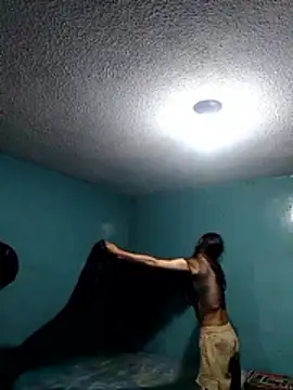 Snapshot of Alisson_420 chatting on 04-08-26, 10:43 Alisson 420 online show from 04-08-26, 10:43