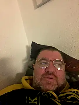 Snapshot of thetobmaster200 chatting on 12-02-24, 05:59 thetobmaster200 online show from 12-02-24, 05:59