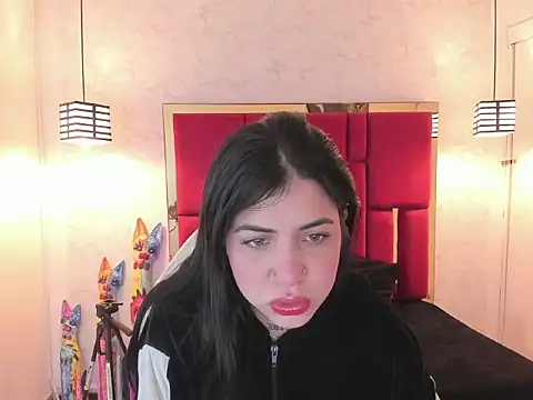 Violet m online show from 09-21-25, 11:45