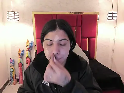 Violet m online show from 09-26-25, 11:47