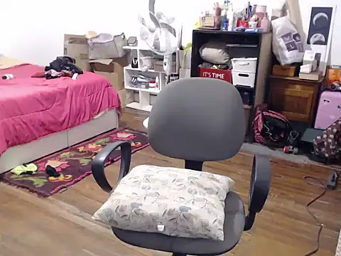 Snapshot of bunnylolaa4 chatting on 02-16-25, 09:26 bunnylolaa4 online show from 02-16-25, 09:26