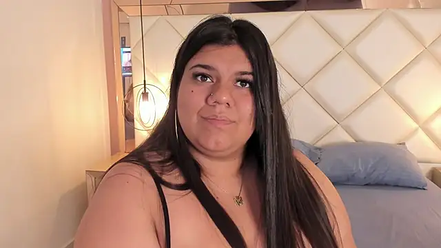 Snapshot of Any_Klartt chatting on 12-11-24, 03:24 Any Klartt online show from 12-11-24, 03:24