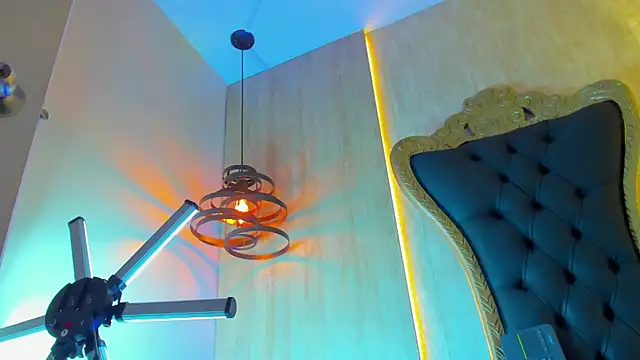 thaddeus king online show from 03-01-25, 01:32