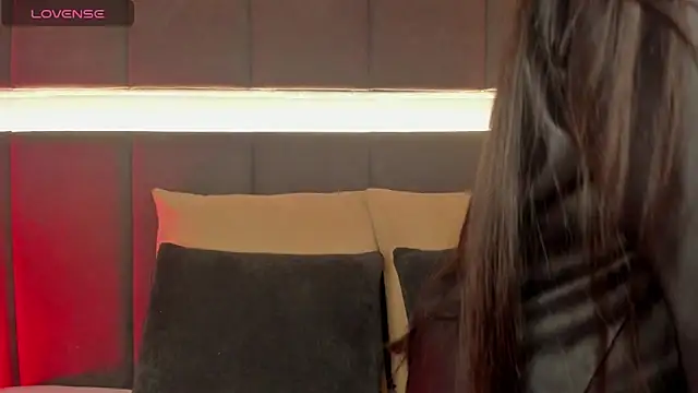 nicolle pierce online show from 02-22-25, 12:29