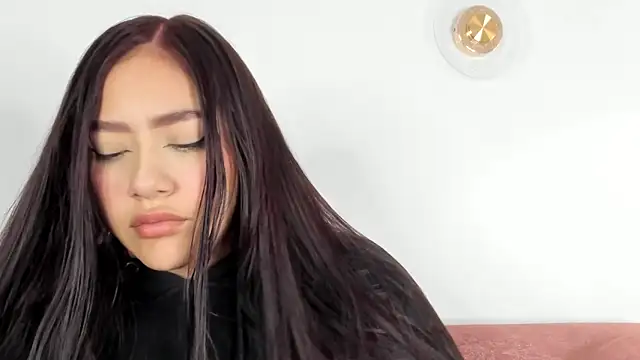 nicolle pierce online show from 02-02-26, 02:38