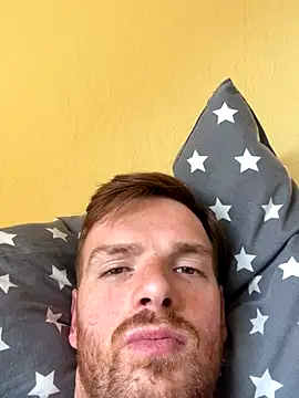 Snapshot of Maicolino96 chatting on 10-02-25, 09:49 Maicolino96 online show from 10-02-25, 09:49