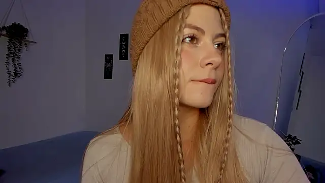 sara sweet9 online show from 03-18-26, 11:08