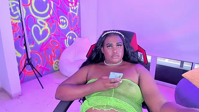 GEANNAROSE online show from 01-14-25, 04:57