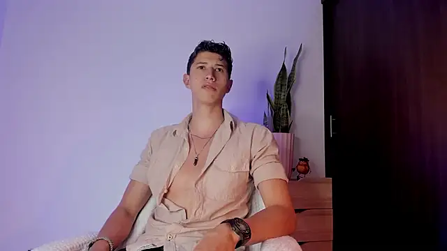 Snapshot of Dorianmistery2322_ chatting on 02-09-26, 01:53 Dorianmistery2322 online show from 02-09-26, 01:53