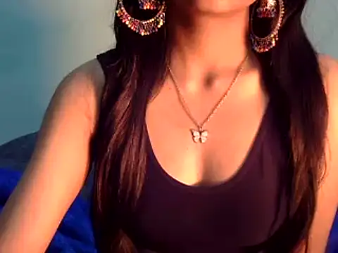 Cute Alaina online show from 02-02-25, 08:13
